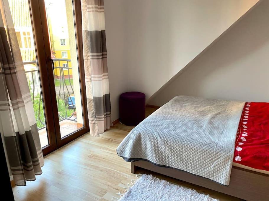 דירות גיז'יצקו Piekny Apartament Z Widokiem Na Jezioro Niegocin מראה חיצוני תמונה