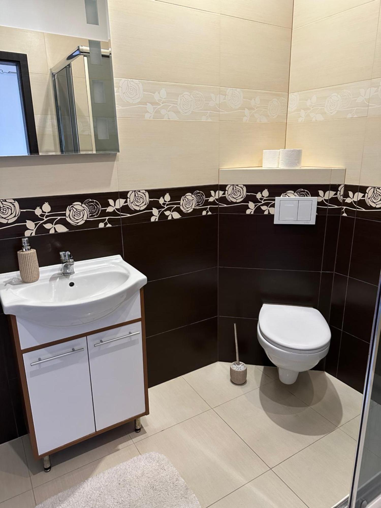 דירות גיז'יצקו Piekny Apartament Z Widokiem Na Jezioro Niegocin מראה חיצוני תמונה